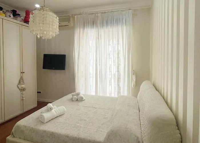 House Mari Apartment *